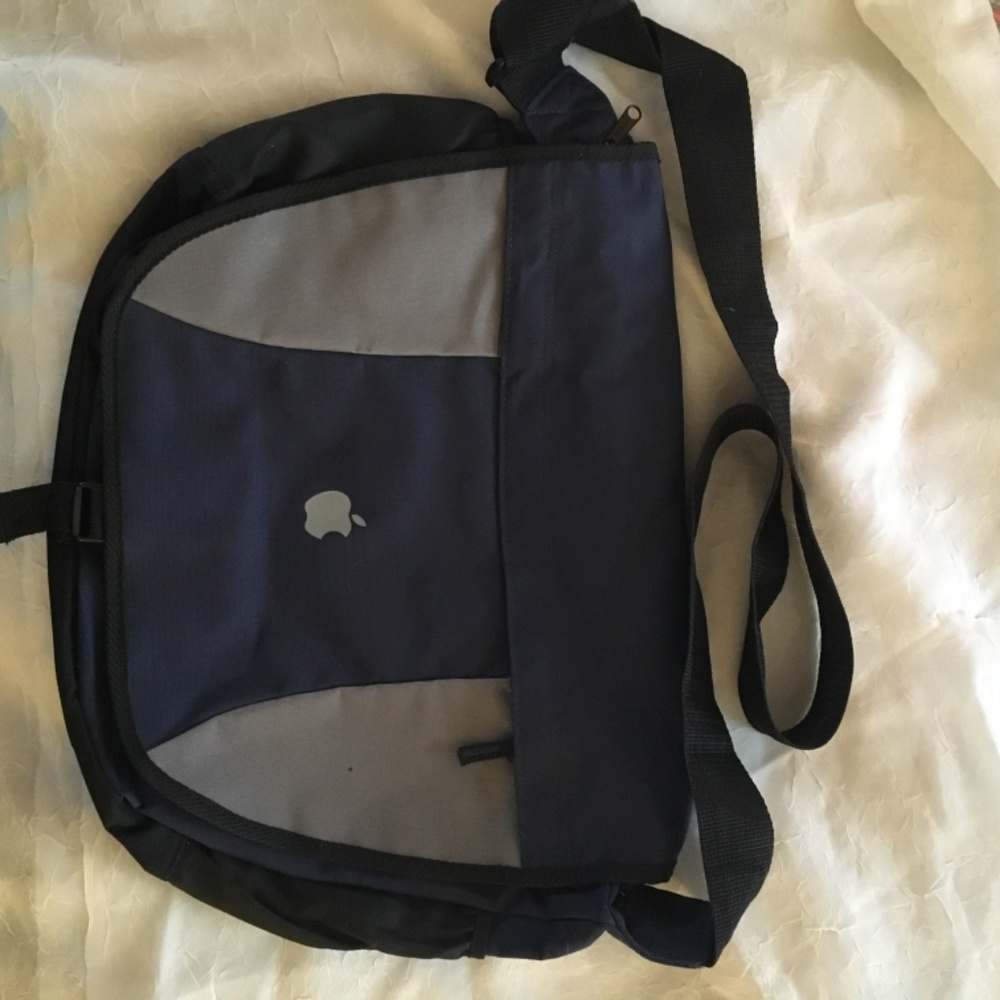 Apple branded Navy/Gray/Black Messenger